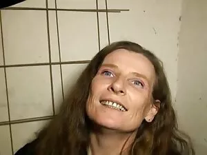 Urocza dziewczyna w  ...