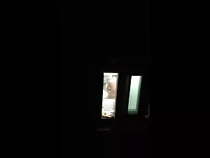 Dziewczyna bez majte ...
